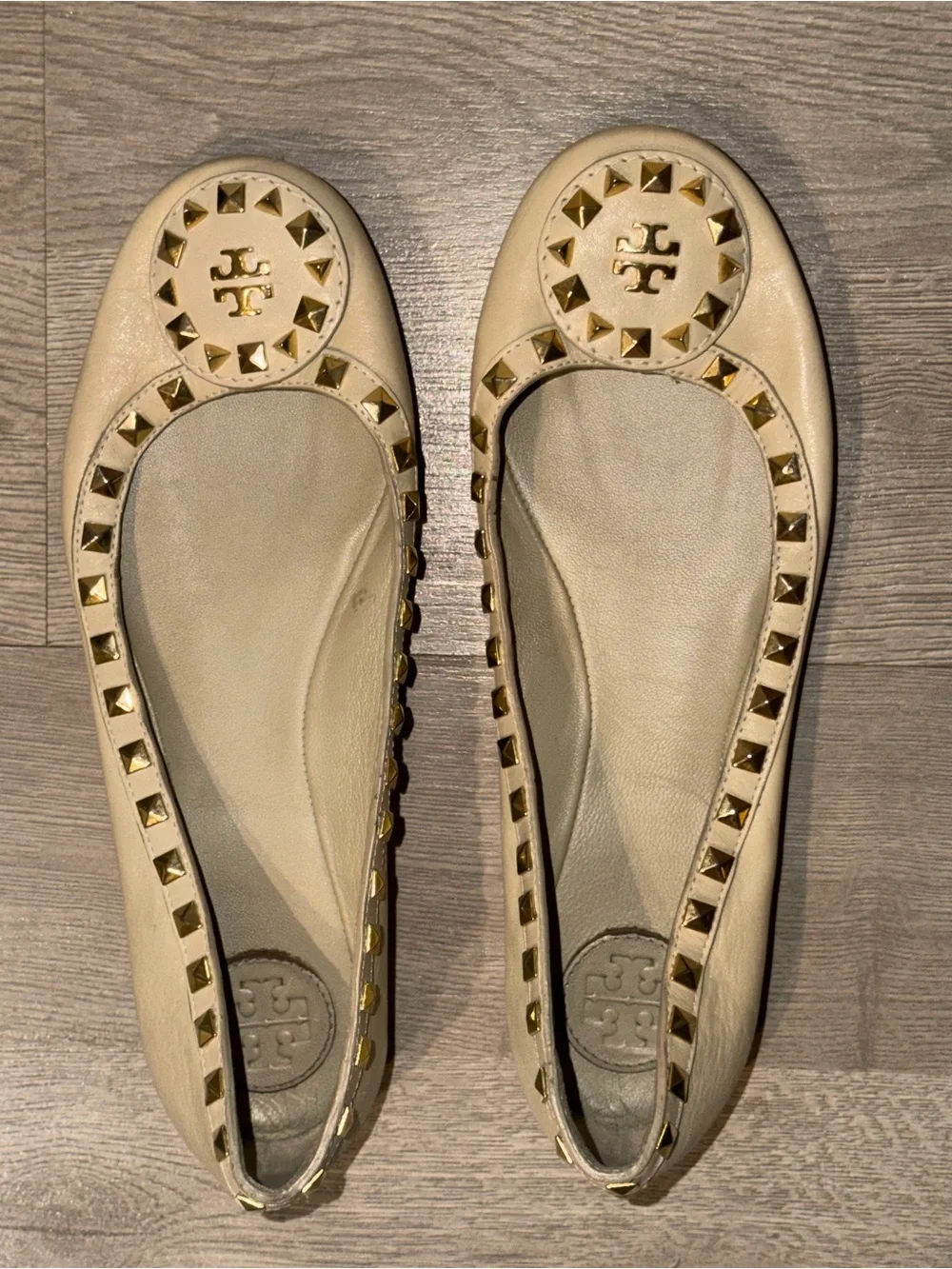 Tory Burch Ivory Leather Ballet Flats with Gold Studs